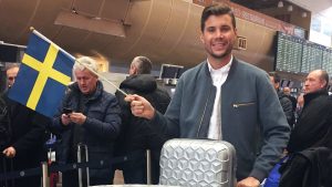 Robin arriving in Kiev