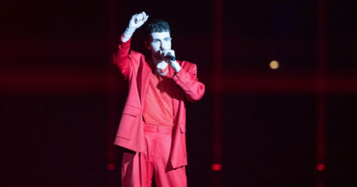 Duncan Laurence opens the first semi final of the 2021 Eurovision Song Contest in Rotterdam Ahoy, 18 May 2021